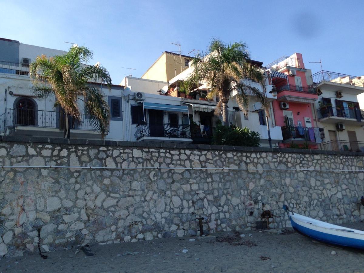 Casa Nicole Fronte Mare Villa Giardini Naxos Eksteriør bilde